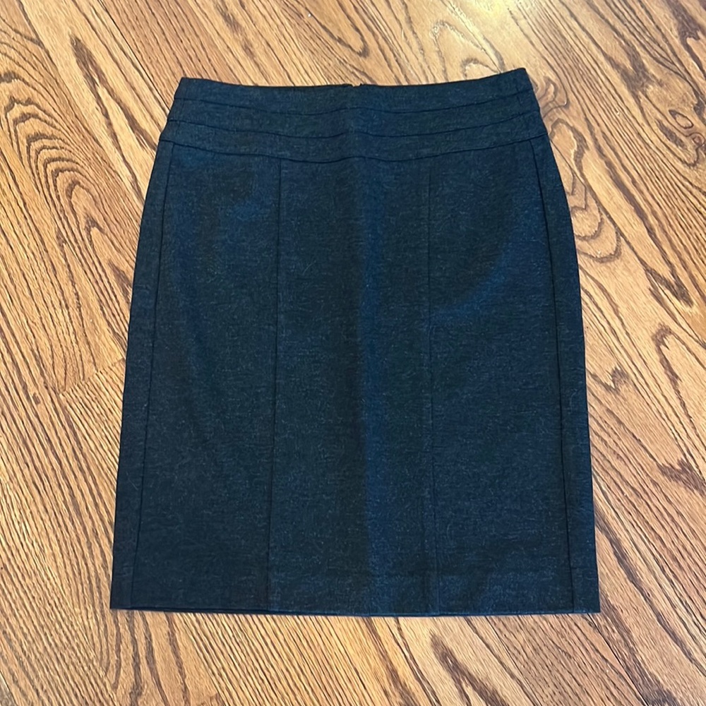 Cabi 505 Dark Grey Miranda Pencil Skirt Size 4